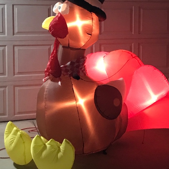 Meet your Posher, E - Picture 1 of 1